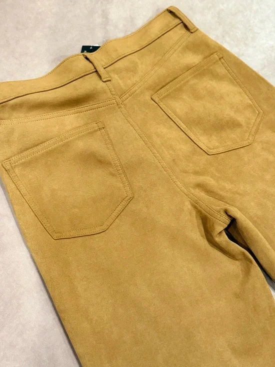 Banana Republic Women’s Ultra High Rise Wide-Leg Suede Pants in Camel Size 28 - Picture 9 of 12